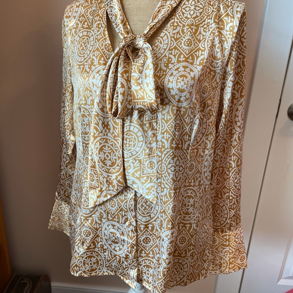 BCBGMaxazria Tan Cream Sateen Tie Neck Blouse - Picture 3 of 6